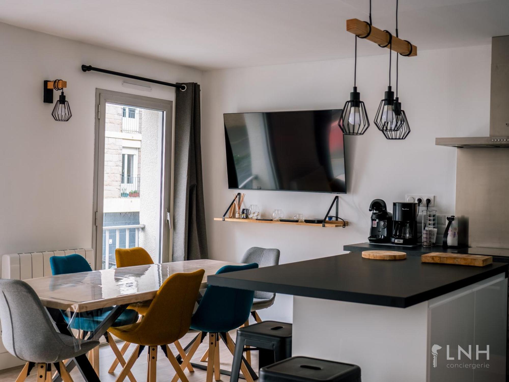 L'Appartement De Jeanne แก็งแปร์ ภายนอก รูปภาพ